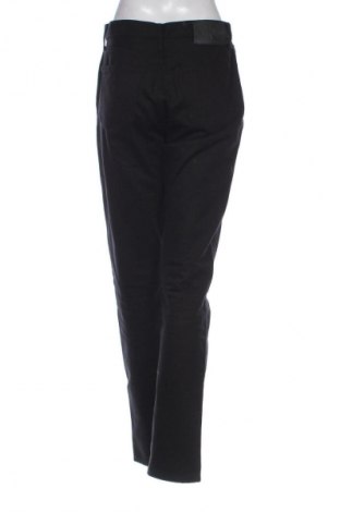 Γυναικείο Τζίν Calvin Klein Jeans, Μέγεθος M, Χρώμα Μαύρο, Τιμή 129,99 €