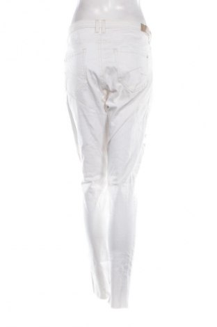 Blugi de femei Clockhouse, Mărime XL, Culoare Alb, Preț 100,99 Lei