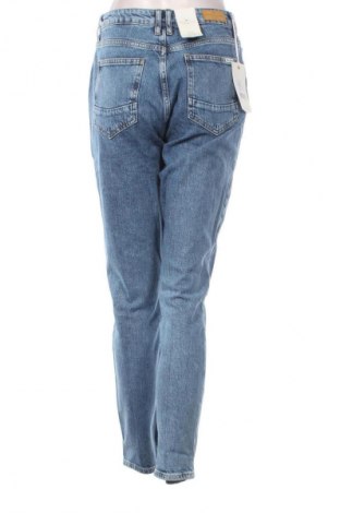 Damen Jeans Cross, Größe M, Farbe Blau, Preis € 64,99