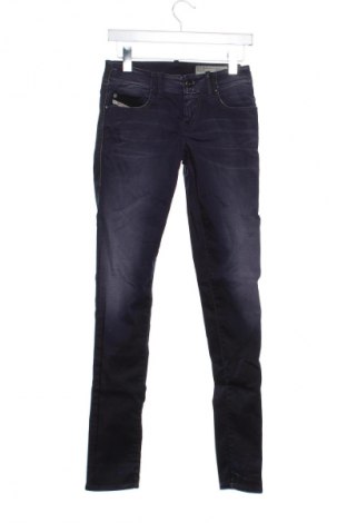 Damen Jeans Diesel, Größe S, Farbe Lila, Preis 61,89 €