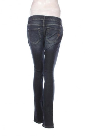 Дамски дънки Guess, Размер XS, Цвят Син, Цена 74,86 лв.