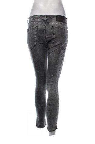 Női farmernadrág H&M, Méret M, Szín Szürke, Ár 5 776 Ft