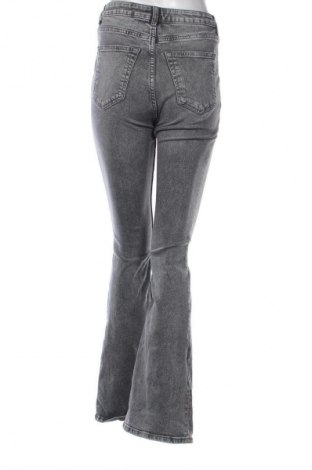 Damskie jeansy H&M Divided, Rozmiar S, Kolor Szary, Cena 66,67 zł