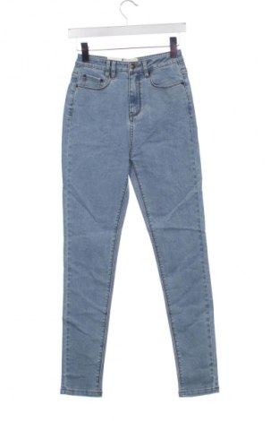 Damskie jeansy Insight, Rozmiar S, Kolor Niebieski, Cena 150,99 zł