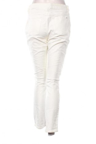 Damen Jeans Jeanswest, Größe M, Farbe Weiß, Preis 28,99 €