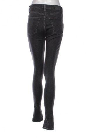 Damen Jeans Levi's, Größe M, Farbe Grau, Preis 38,29 €