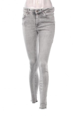 Damen Jeans ONLY, Größe M, Farbe Grau, Preis 53,99 €