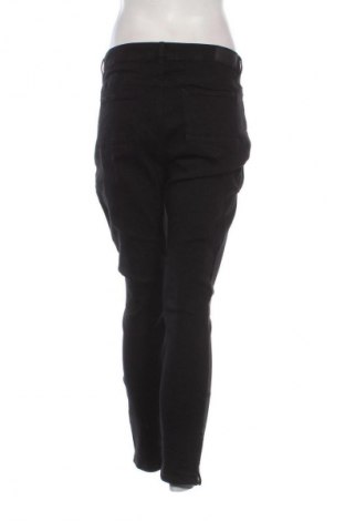 Damen Jeans ONLY Carmakoma, Größe XL, Farbe Schwarz, Preis 23,99 €