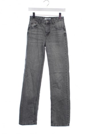 Blugi de femei Pull&Bear, Mărime XXS, Culoare Gri, Preț 100,99 Lei