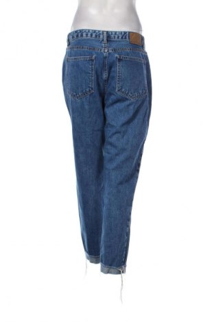 Blugi de femei Pull&Bear, Mărime M, Culoare Albastru, Preț 76,32 Lei
