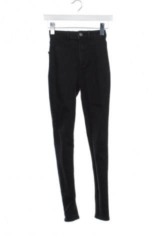 Blugi de femei Pull&Bear, Mărime XS, Culoare Negru, Preț 76,32 Lei