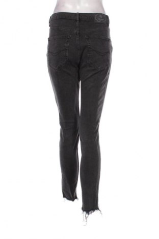 Damen Jeans Pull&Bear, Größe M, Farbe Grau, Preis 14,83 €