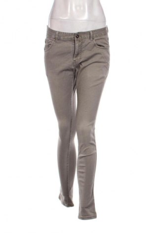 Blugi de femei Pull&Bear, Mărime M, Culoare Gri, Preț 76,32 Lei