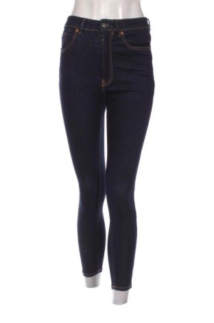Damskie jeansy Stradivarius, Rozmiar S, Kolor Niebieski, Cena 67,00 zł