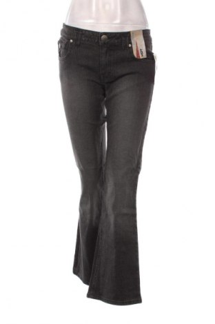 Damen Jeans Target, Größe M, Farbe Grau, Preis 31,99 €