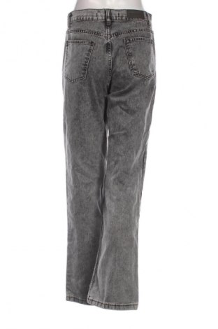 Női farmernadrág Unbranded, Méret M, Szín Szürke, Ár 5 800 Ft