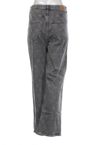 Női farmernadrág Vero Moda, Méret S, Szín Szürke, Ár 20 769 Ft