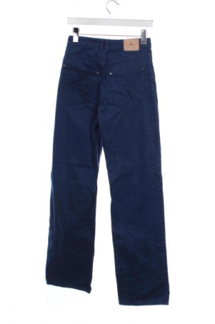 Blugi de femei Zara, Mărime XS, Culoare Albastru, Preț 72,03 Lei