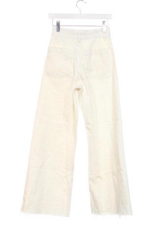 Dámske džínsy  Zara, Veľkosť XS, Farba Biela, Cena  20,06 €