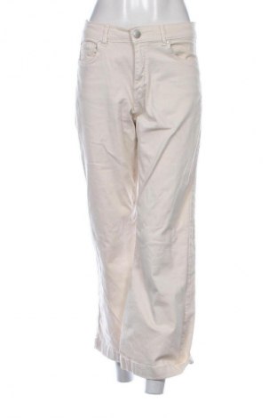 Damen Jeans Zavanna, Größe M, Farbe Ecru, Preis 14,91 €