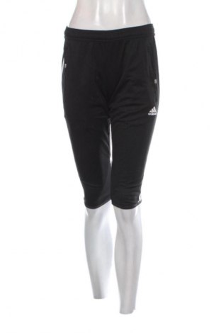 Pantaloni scurți de femei Adidas, Mărime M, Culoare Negru, Preț 117,99 Lei