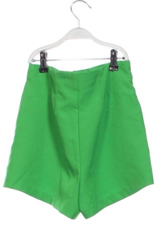 Damen Shorts Amisu, Größe XS, Farbe Grün, Preis 16,00 €