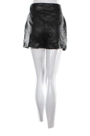 Pantaloni scurți de femei Amisu, Mărime XS, Culoare Negru, Preț 48,99 Lei
