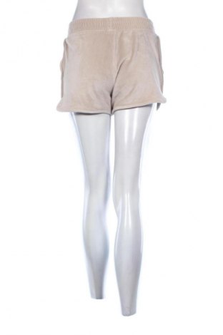 Pantaloni scurți de femei Beloved, Mărime S, Culoare Bej, Preț 50,00 Lei