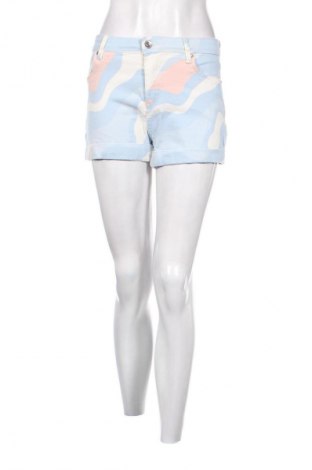 Damen Shorts Bershka, Größe S, Farbe Mehrfarbig, Preis 9,72 €