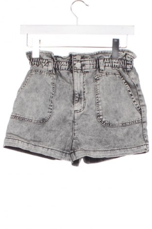 Damen Shorts Clockhouse, Größe XS, Farbe Grau, Preis 9,74 €