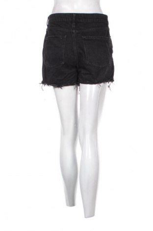 Damen Shorts Cropp, Größe M, Farbe Schwarz, Preis 17,36 €