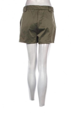 Damen Shorts Cropp, Größe S, Farbe Grün, Preis 17,38 €