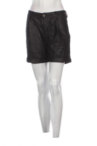 Pantaloni scurți de femei Diesel, Mărime M, Culoare Negru, Preț 175,99 Lei