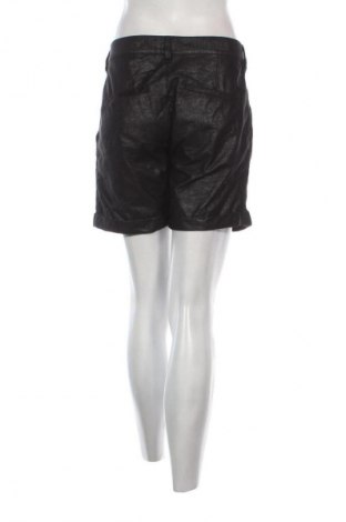 Pantaloni scurți de femei Diesel, Mărime M, Culoare Negru, Preț 175,99 Lei