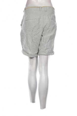 Damen Shorts Esmara, Größe L, Farbe Grün, Preis 10,00 €