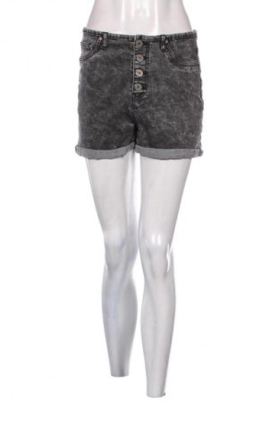 Damen Shorts Fb Sister, Größe L, Farbe Schwarz, Preis € 9,72