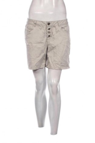 Damen Shorts Flame, Größe M, Farbe Beige, Preis 9,72 €