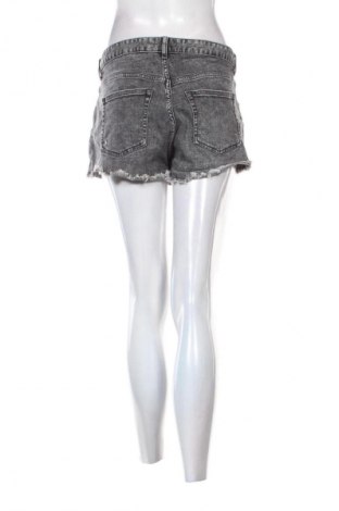Pantaloni scurți de femei H&M, Mărime XL, Culoare Gri, Preț 50,00 Lei