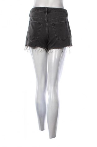 Női rövidnadrág H&M Divided, Méret S, Szín Sokszínű, Ár 3 899 Ft