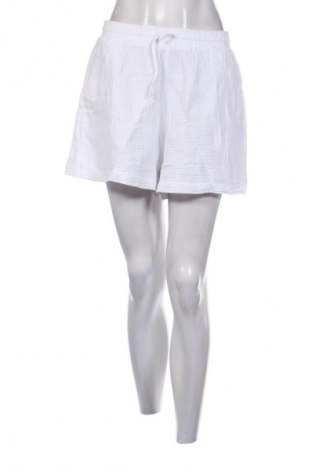 Damen Shorts Mohito, Größe M, Farbe Weiß, Preis 9,72 €