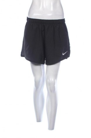 Pantaloni scurți de femei Nike, Mărime L, Culoare Negru, Preț 87,46 Lei