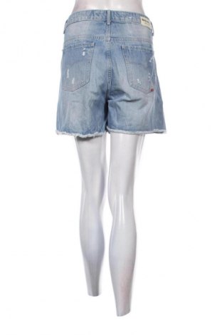 Дамски къс панталон Retro Jeans, Размер XL, Цвят Син, Цена 33,97 лв.