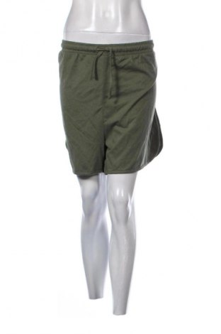 Pantaloni scurți de femei Seven, Mărime XXL, Culoare Verde, Preț 202,63 Lei
