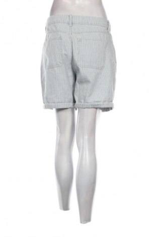 Pantaloni scurți de femei Tu, Mărime XL, Culoare Multicolor, Preț 50,00 Lei