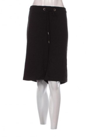Pantaloni scurți de femei Yours, Mărime 4XL, Culoare Negru, Preț 81,28 Lei