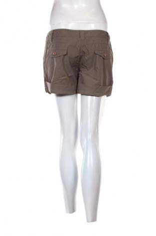 Damen Shorts Zoe, Größe M, Farbe Braun, Preis 10,00 €