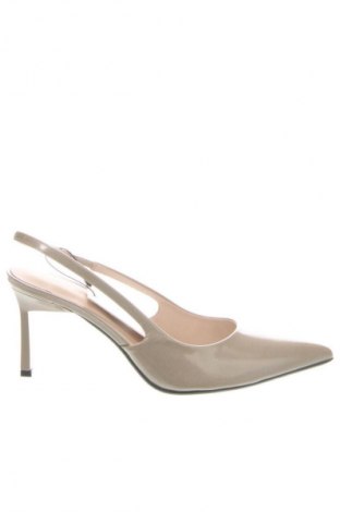 Női cipők Calvin Klein, Méret 40, Szín Bézs, Ár 25 229 Ft