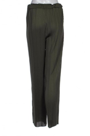 Damenhose About You, Größe M, Farbe Grün, Preis € 43,99