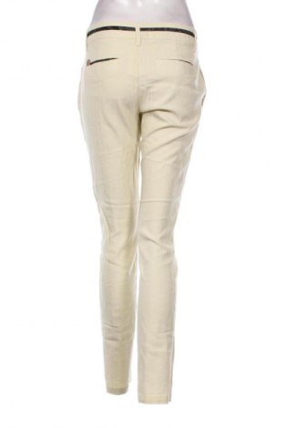 Damenhose BOSS, Größe M, Farbe Gelb, Preis 54,99 €
