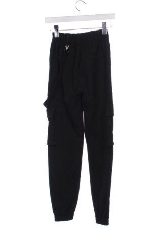 Damenhose Bershka, Größe XXS, Farbe Schwarz, Preis 37,42 €
